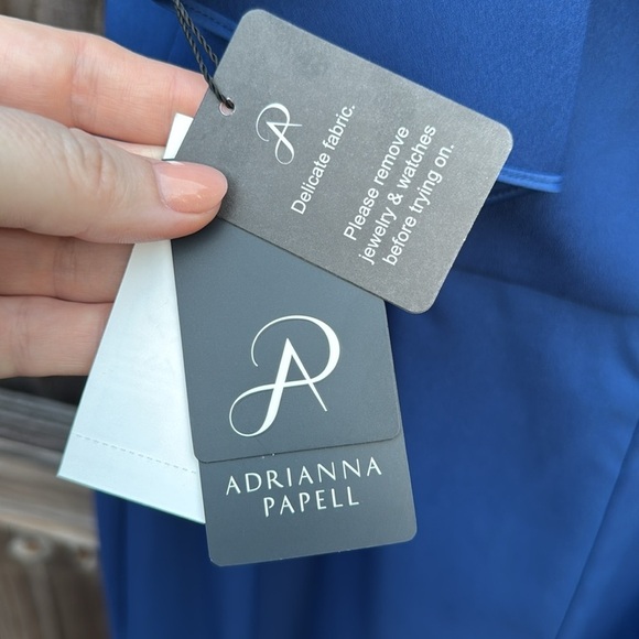 Adrianna Papell Satin Crepe Draped Jumpsuit, size 18 - Picture 7 of 11